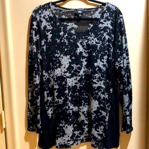 Mossimo black and gray abstract top